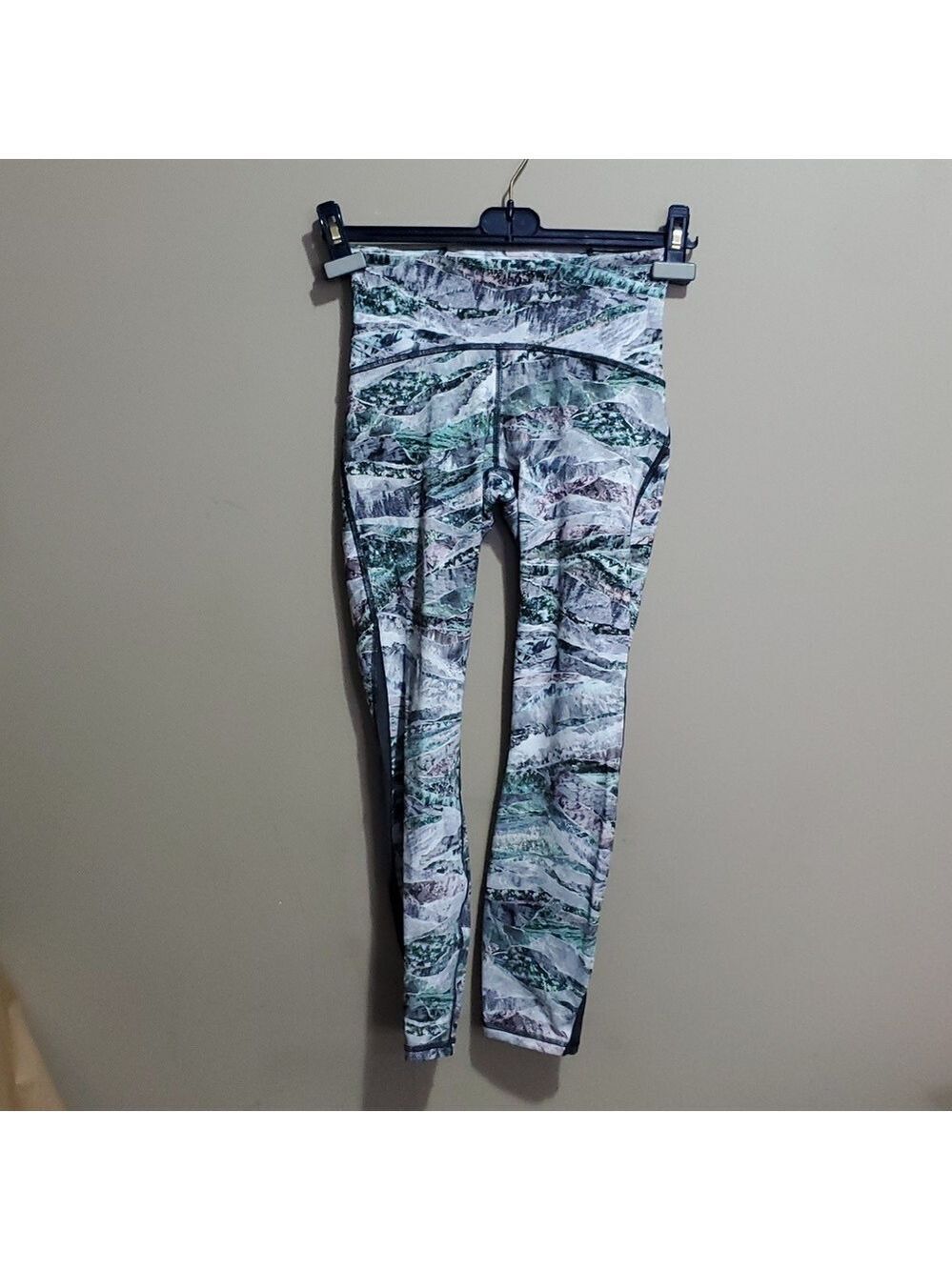 Lululemon multicolor leggings size 4